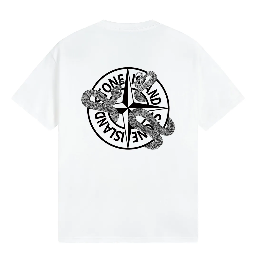 W678#P110💰 2025🆕 Stone lsland/Stone Island New Year of the Snake new logo printed short-sleeved T-shirt ⚠️[Original creation with high control of details] -Made of 260 grams of combed cotton double yarn, soft and comfortable to the touch, sweat-absorbent and breathable. -Simple basic and versatile style, original quality, the first choice for couples. -Made in a large factory, four needles and five threads on the shoulder, neat alignment, high quality workmanship. -Same style for men and women. Very versatile, one piece for everyone, details are clearly visible. Color: Black White Size: M L